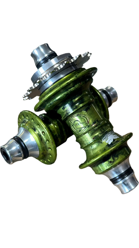 Juego de bujes Profile Mini - Two Headed Gator